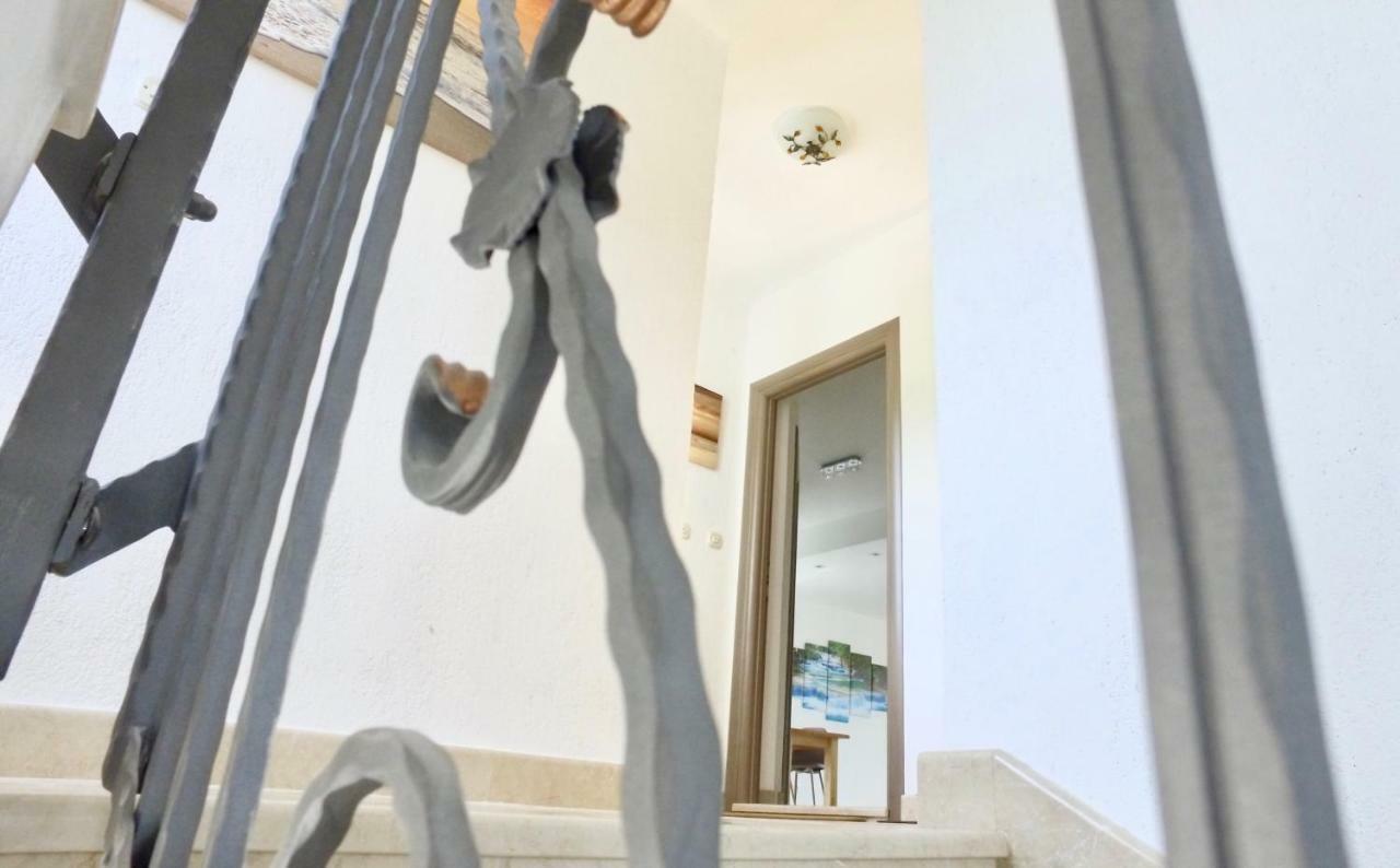 Apartment Sunshine, Sunrise, Sunset Kaštela Εξωτερικό φωτογραφία